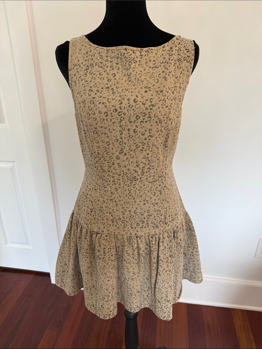 Le Lis Beige Leopard-Print Sleeveless Mini Dress